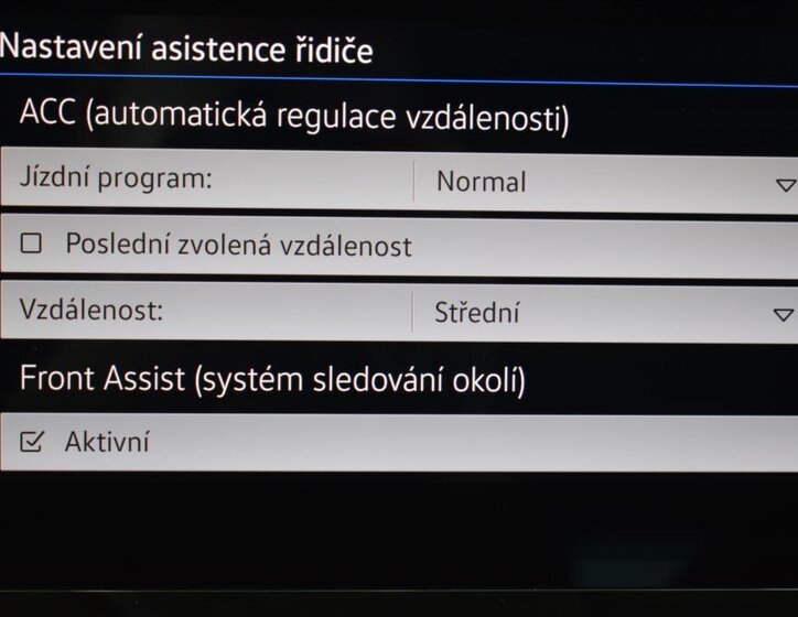 Volkswagen Touran Kombi 2,0 l 110 kw