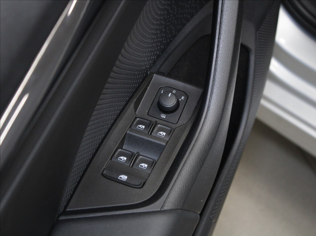 Škoda Octavia Kombi 2,0 l 85 kw