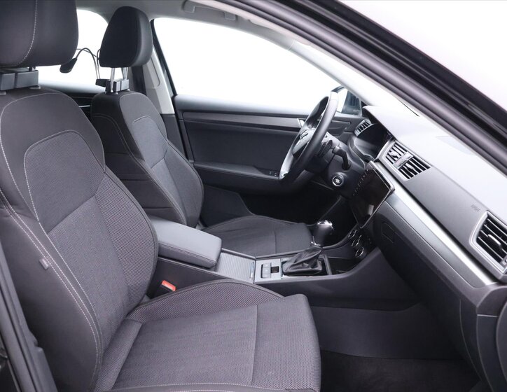 Škoda Superb Liftback 2,0 l 140 kw