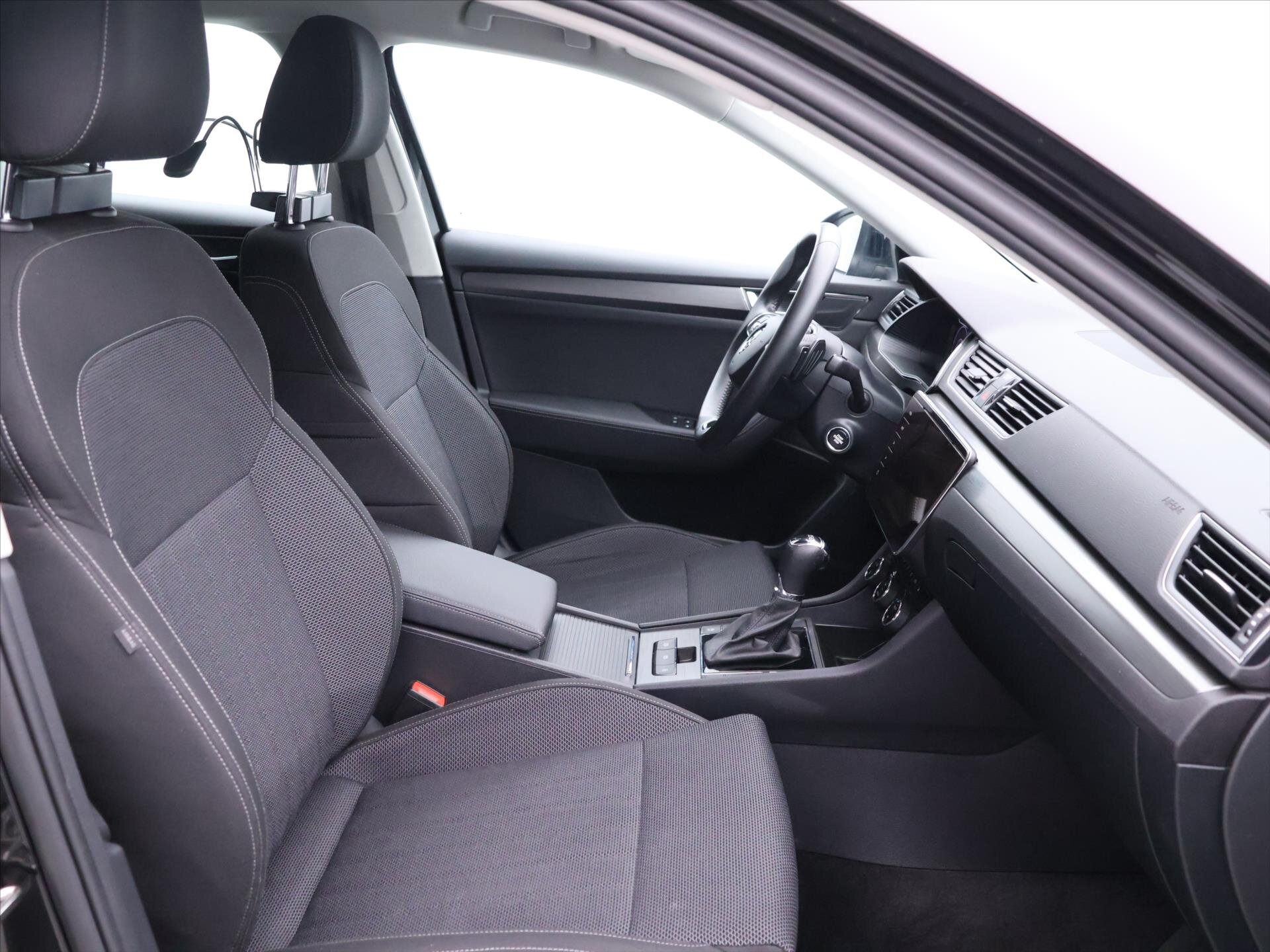 Škoda Superb Liftback 2,0 l 140 kw