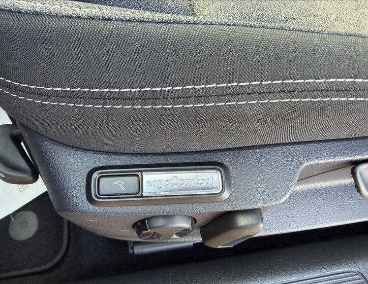 Volkswagen Passat Kombi 2,0 l 90 kw