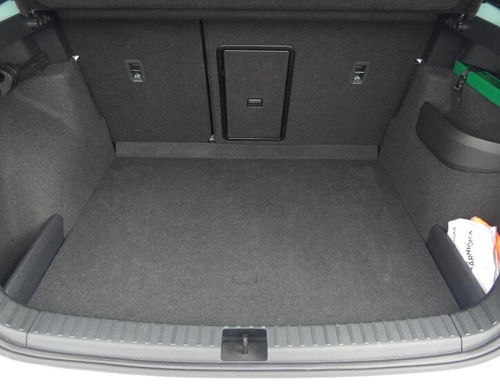 Škoda Karoq SUV / Terénní 2,0 l 110 kw