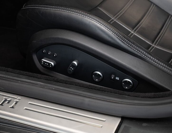 Ferrari California Kabriolet 3,9 l 412 kw