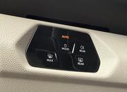 Volkswagen Multivan 42