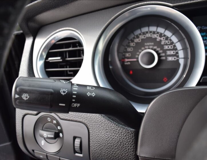 Ford Mustang Kupé 5,8 l 485 kw