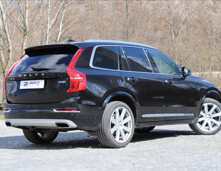 Volvo XC90 SUV / Terénní 2,0 l 165 kw