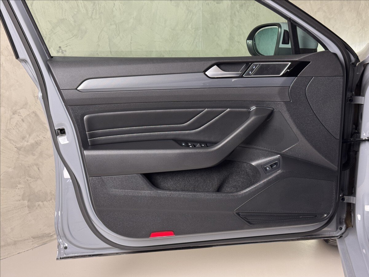 Volkswagen Passat Kombi 2,0 l 110 kw