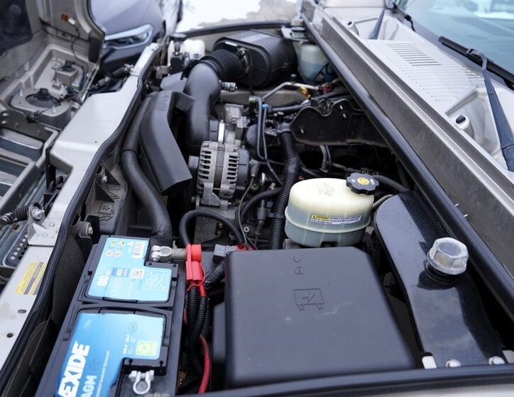 Hummer H2 SUV 6,0 l 232 kw