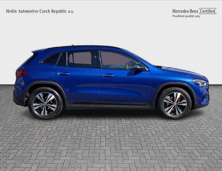 Mercedes-Benz GLA 6