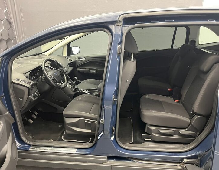 Ford Grand C-MAX MPV 2,0 l 110 kw