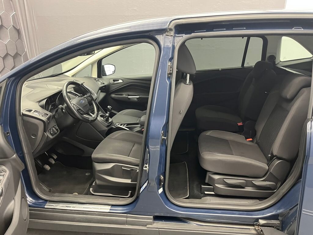 Ford Grand C-MAX MPV 2,0 l 110 kw
