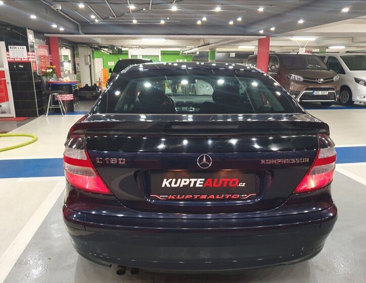 Mercedes-Benz Třídy C Hatchback 1,8 l 105 kw
