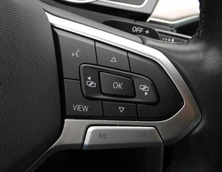 Volkswagen Passat 12