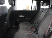 Mercedes-Benz GLB 14