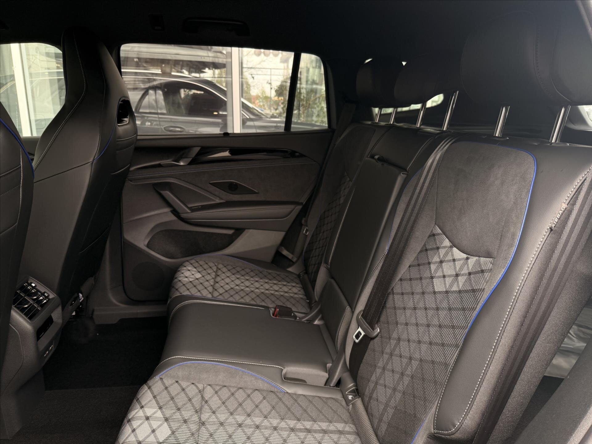 Volkswagen Tayron SUV / Terénní 1,5 l 150 kw