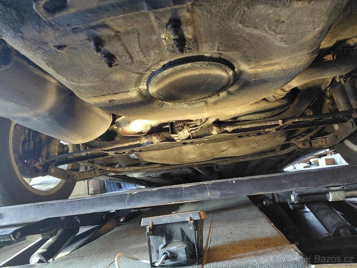 Alfa Romeo 164 Sedan / Limuzína 0,0 0