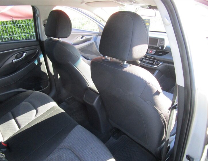 Hyundai i30 Kombi 1,6 l 81 kw