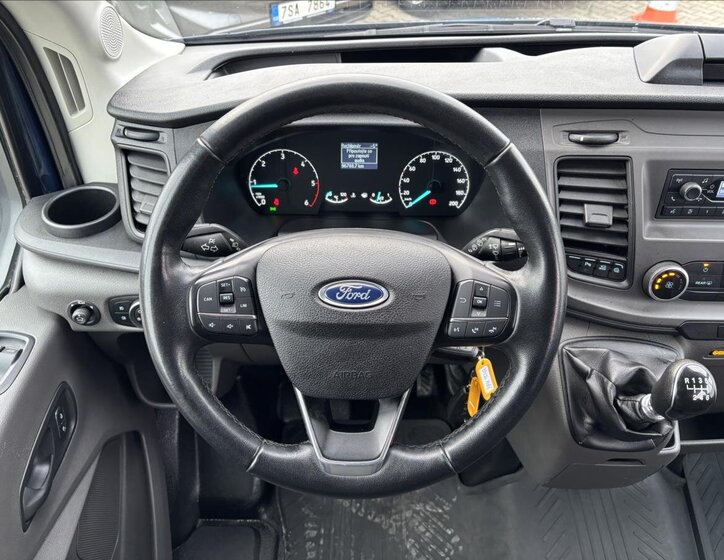 Ford Transit 14