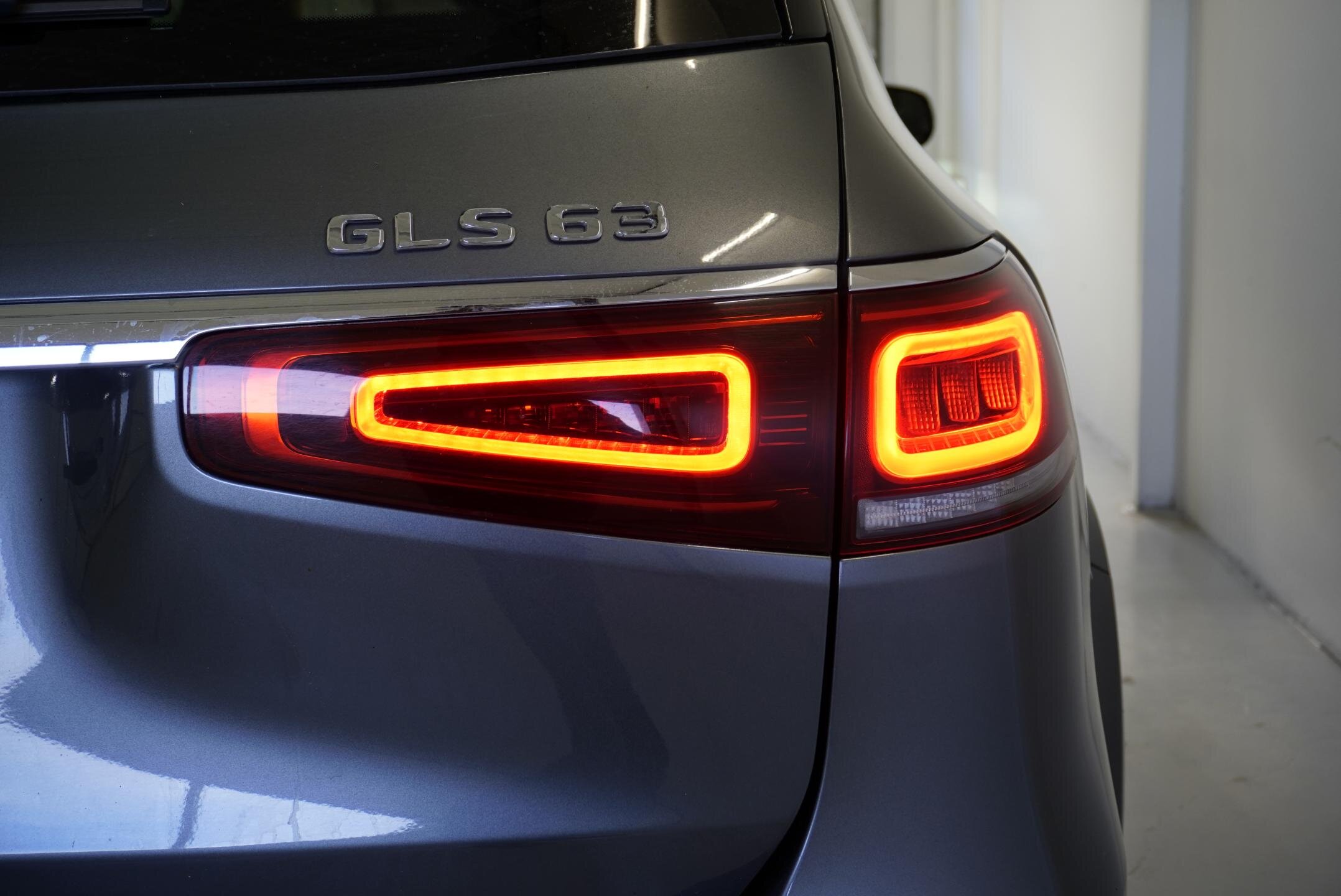 Mercedes-Benz GLS SUV / Terénní 4,0 l 450 kw