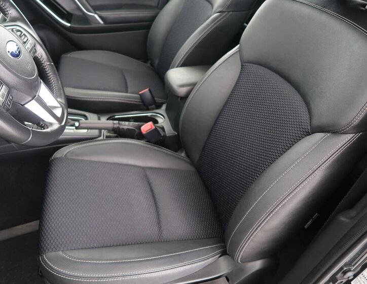 Subaru Forester SUV / Terénní 2,0 l 110 kw