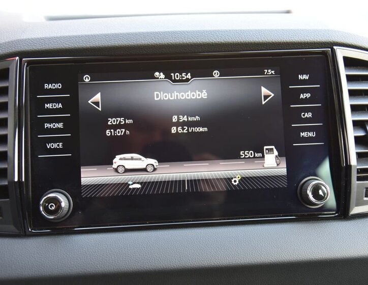 Škoda Karoq SUV 1,5 l 110 kw