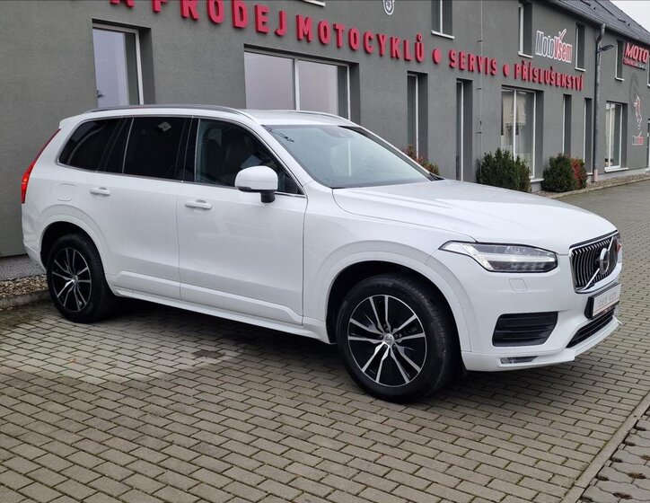 Volvo XC90 2