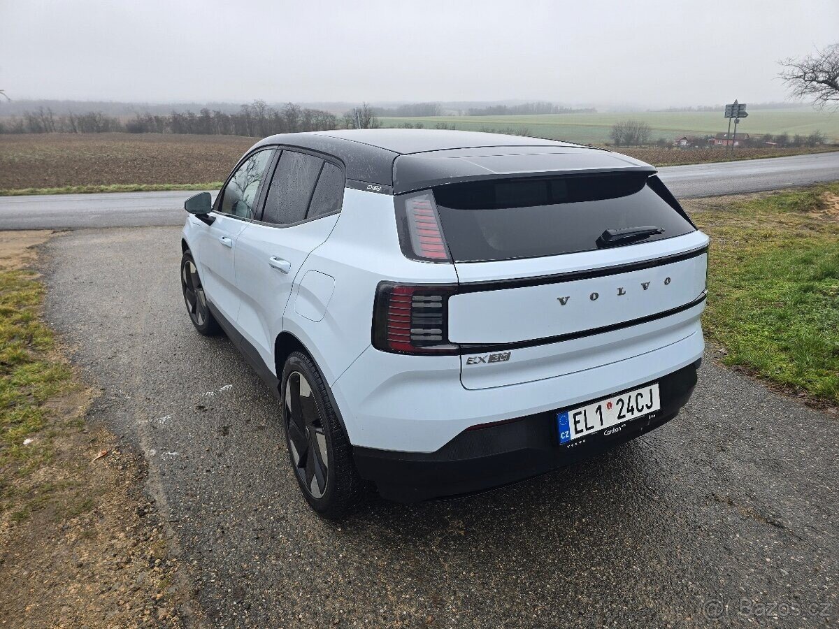 Volvo EX30 SUV 0,0 0