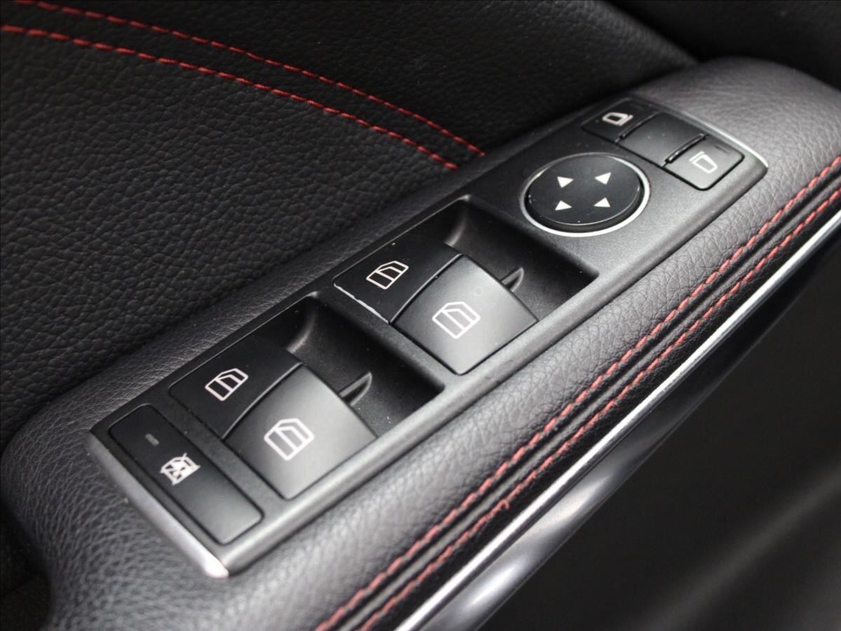 Mercedes-Benz CLA Kombi 2,1 l 100 kw