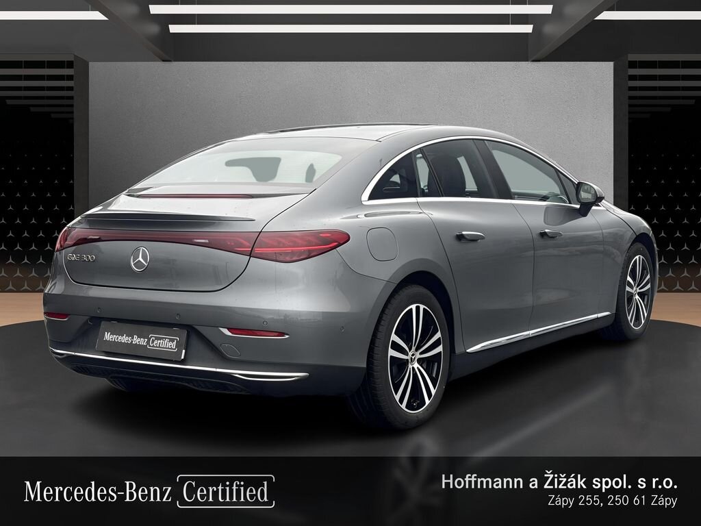 Mercedes-Benz EQE Sedan / Limuzína 0,0 180 kw