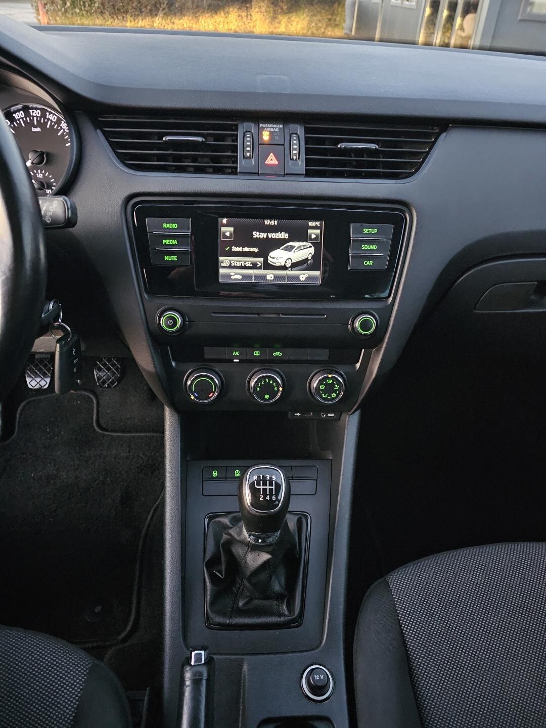 Škoda Octavia Kombi 1,2 l 77 kw