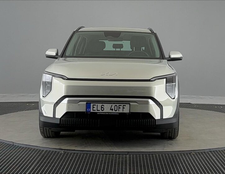 KIA EV3 SUV / Terénní 0,0 150 kw