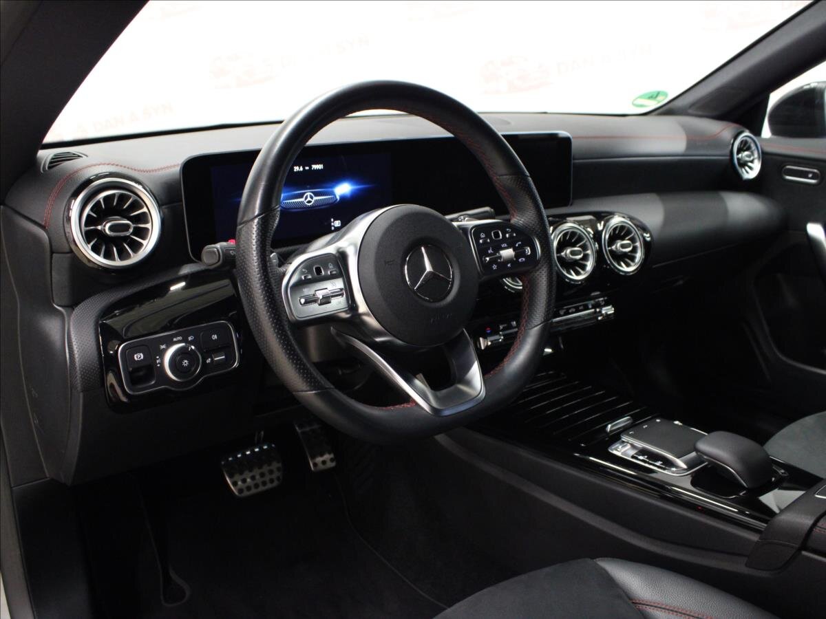 Mercedes-Benz CLA Kombi 2,0 l 140 kw