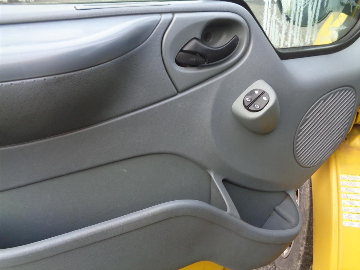 Ford Transit Skříň 2,2 l 85 kw