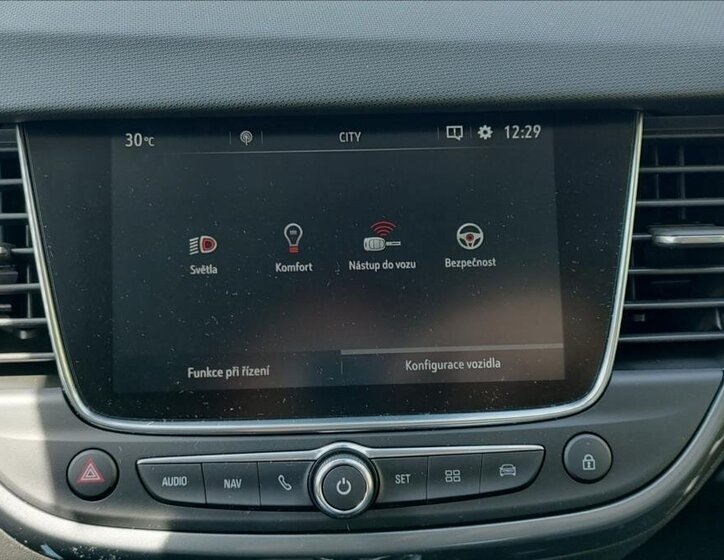 Opel Crossland CUV 1,2 l 96 kw