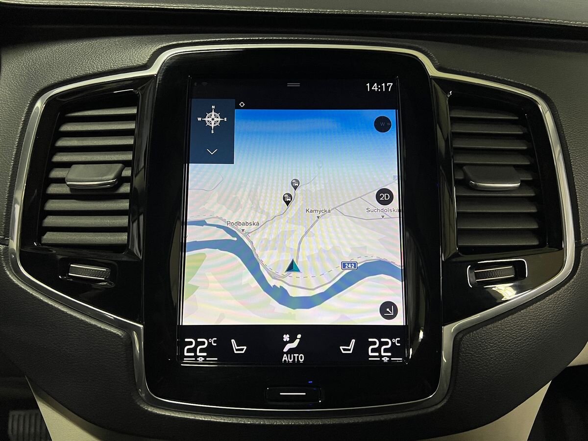 Volvo XC90 SUV 2,0 l 173 kw