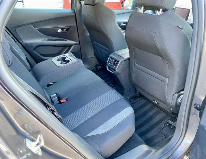 Peugeot 3008 15
