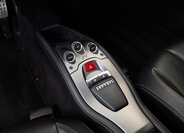 Ferrari 458 Kupé 4,5 l 416 kw