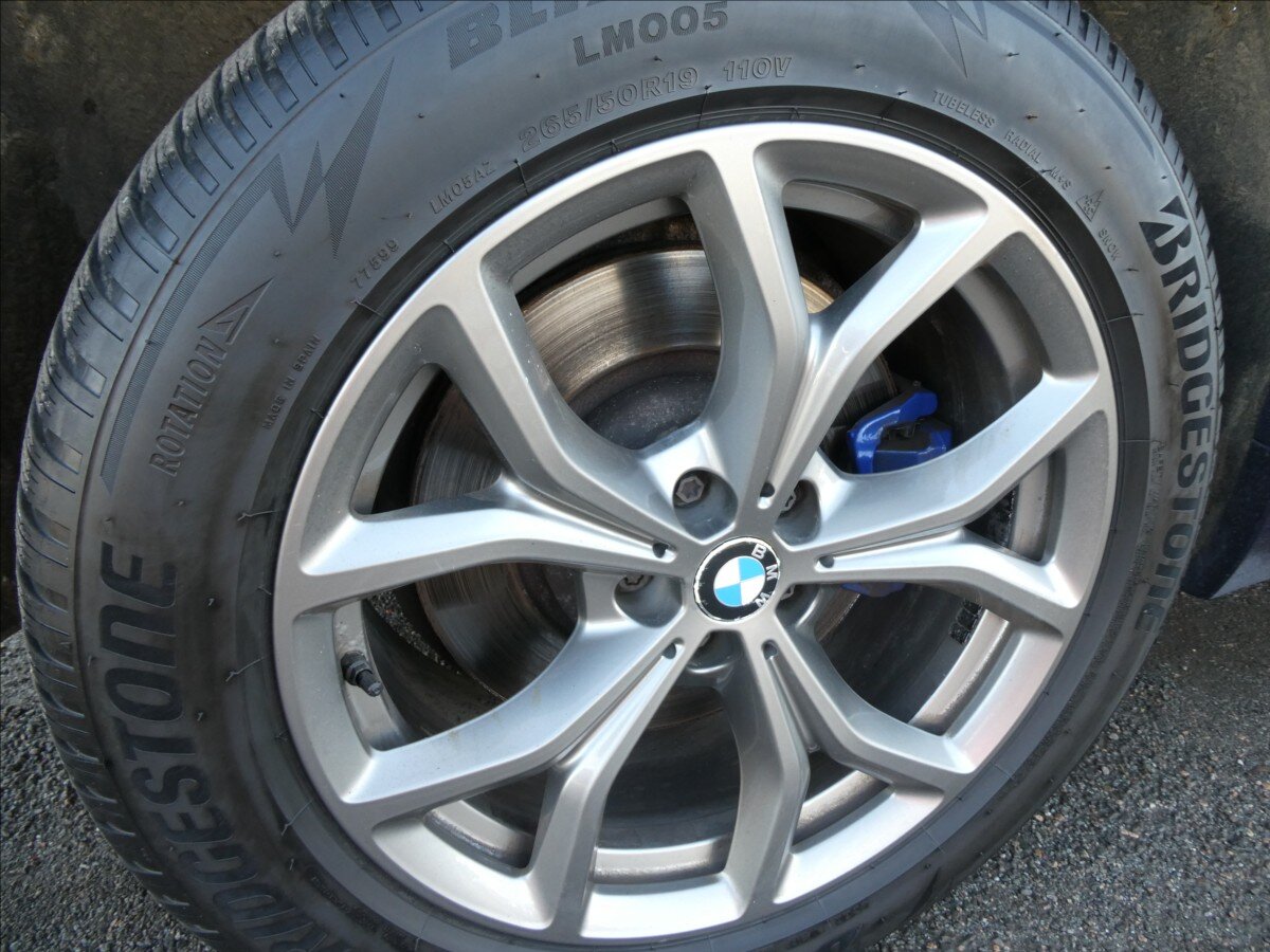 BMW X5 SUV / Terénní 3,0 l 195 kw