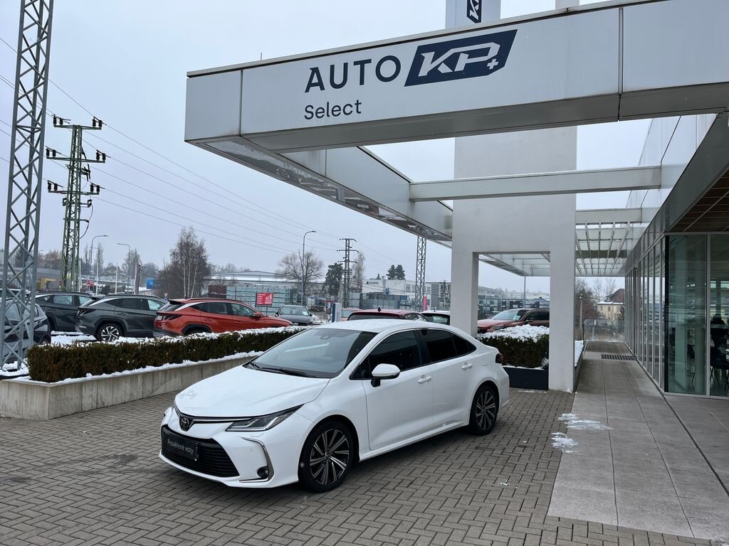 Toyota Corolla Sedan 1,5 l 92 kw