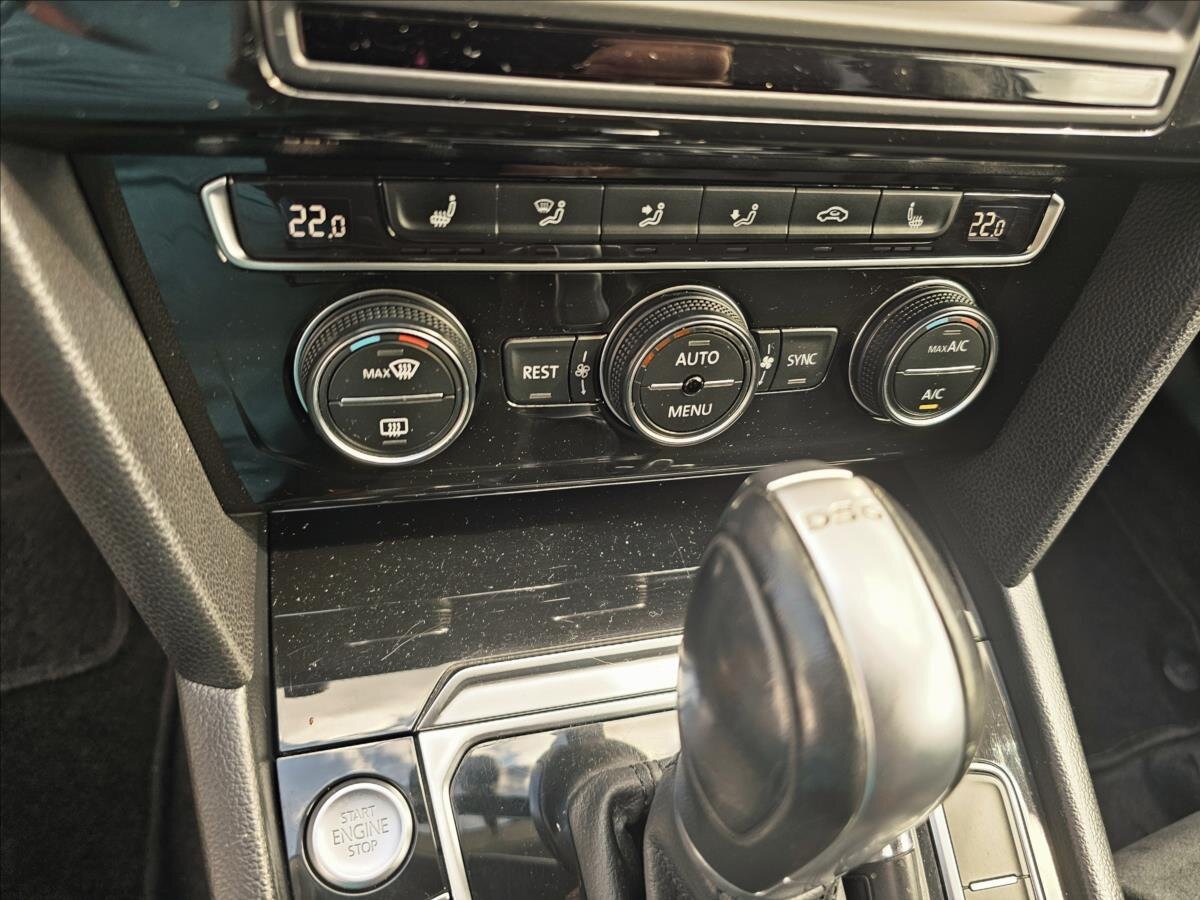 Volkswagen Passat Kombi 1,4 l 110 kw