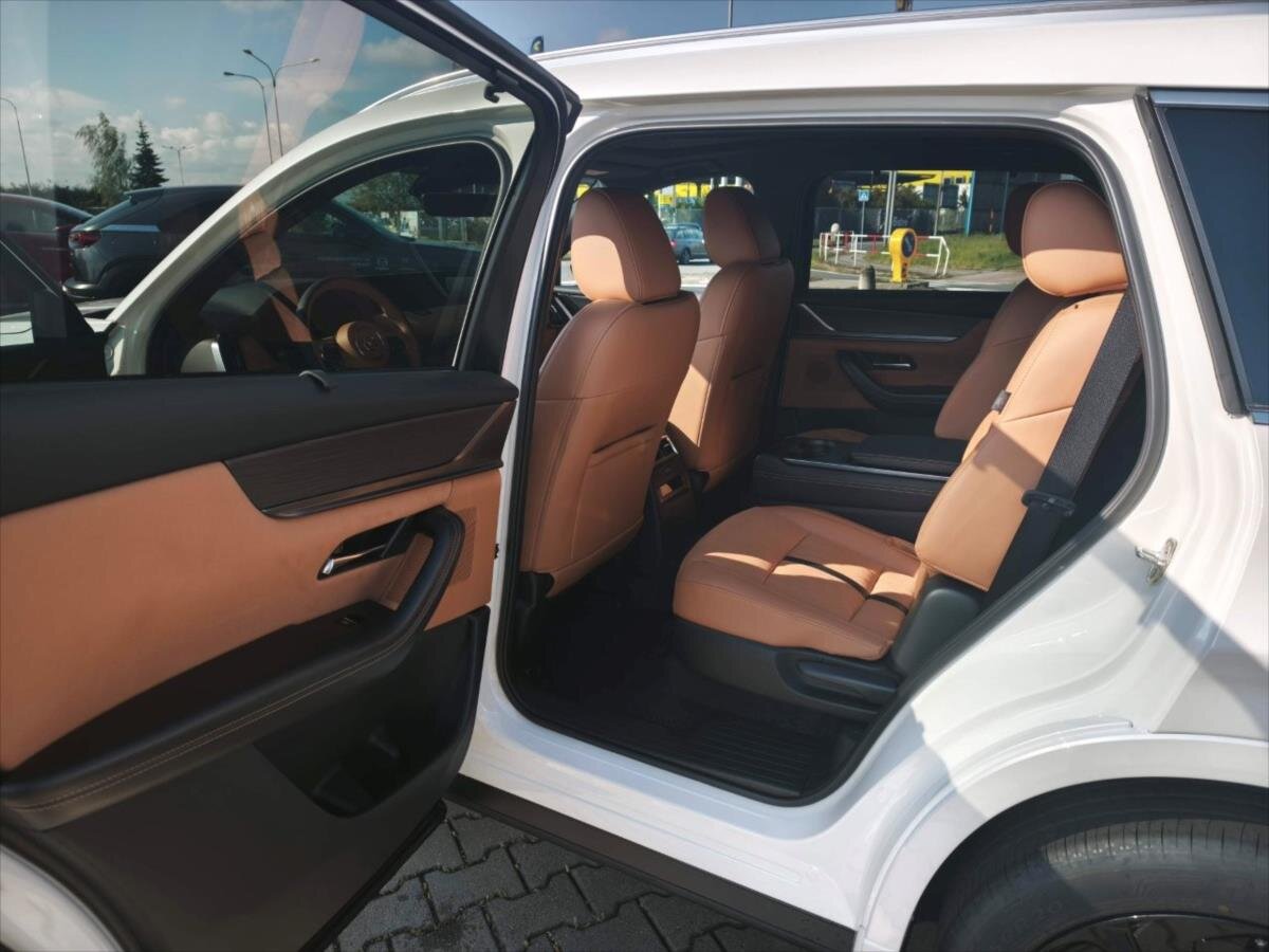 Mazda CX-80 SUV / Terénní 2,5 l 241 kw