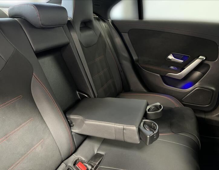 Mercedes-Benz CLA 20