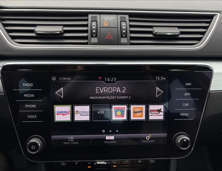 Škoda Superb Sedan / Limuzína 2,0 l 140 kw