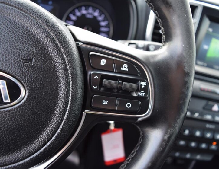 KIA Sportage SUV 2,0 l 100 kw