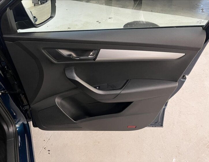 Škoda Karoq SUV 1,5 l 110 kw