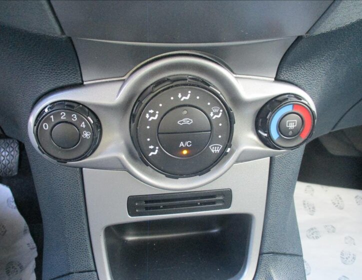 Ford Fiesta Hatchback 1,2 l 44 kw
