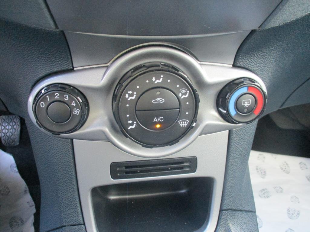 Ford Fiesta Hatchback 1,2 l 44 kw