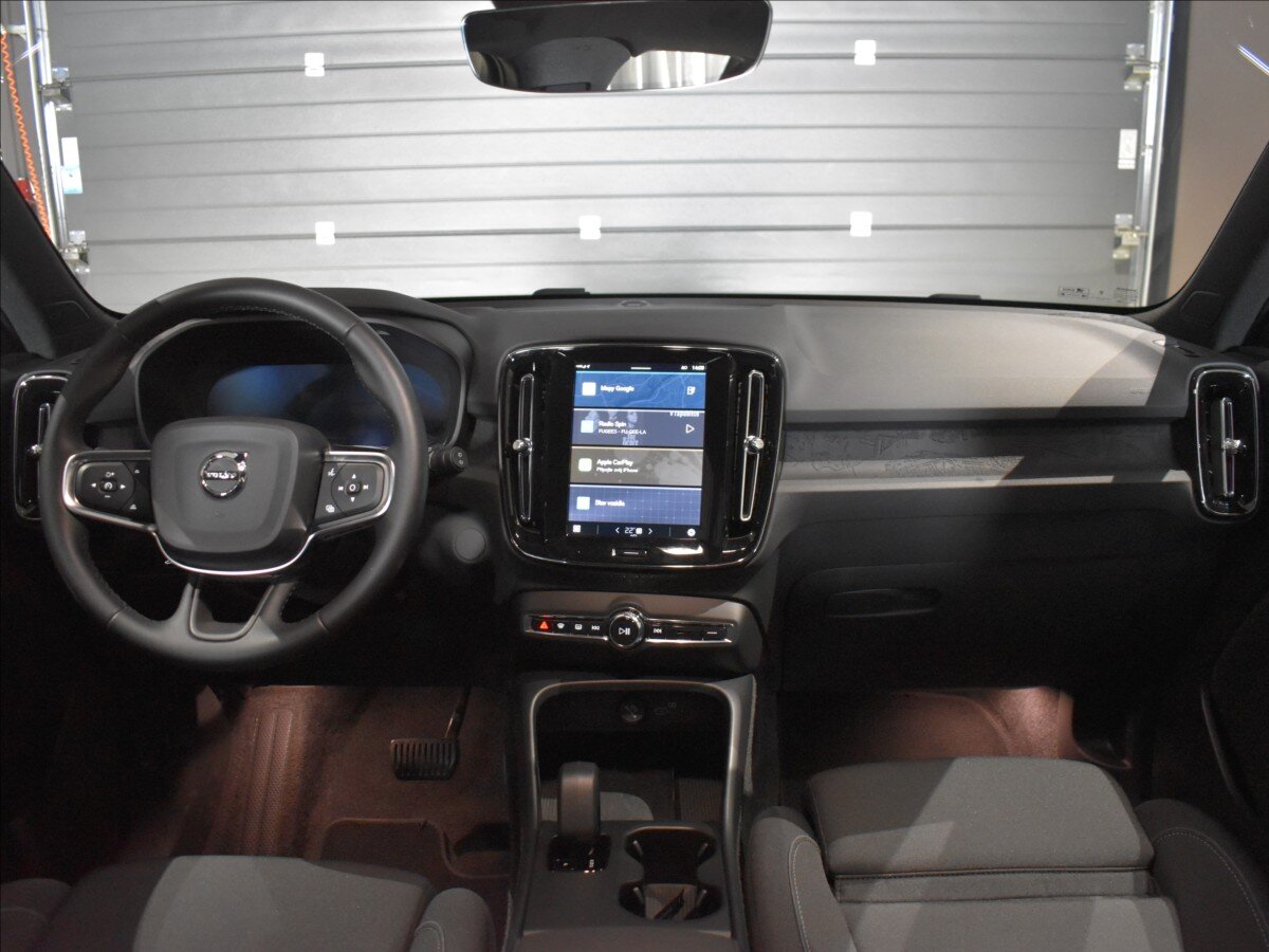 Volvo EX40 SUV 0,0 185 kw