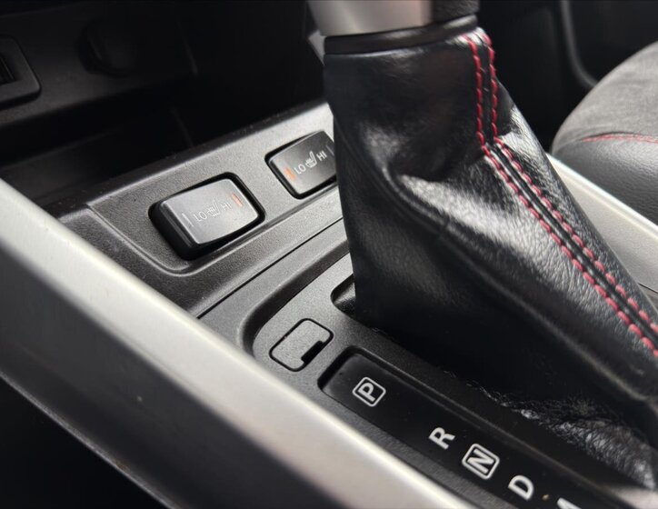 Suzuki Vitara SUV / Terénní 1,4 l 103 kw