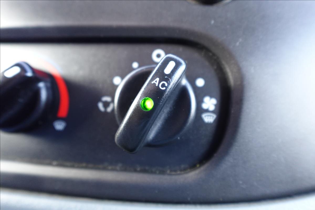 Ford Transit Ostatní 2,2 l 103 kw